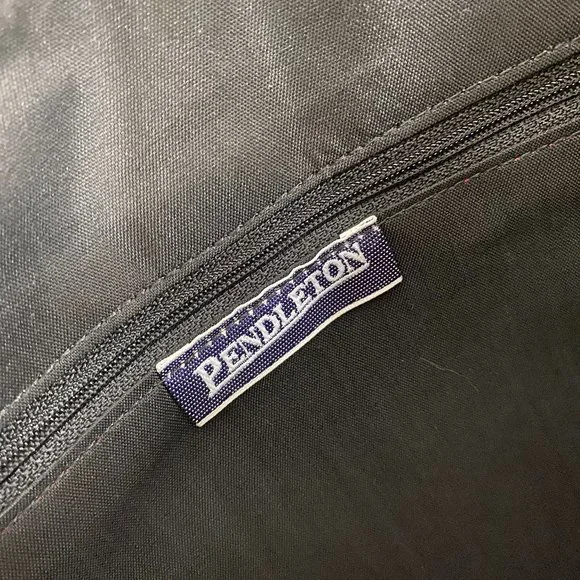 SOLD Pendleton Tote Bag ~ Traditional Print ~ NWOT - Picture 15 of 15